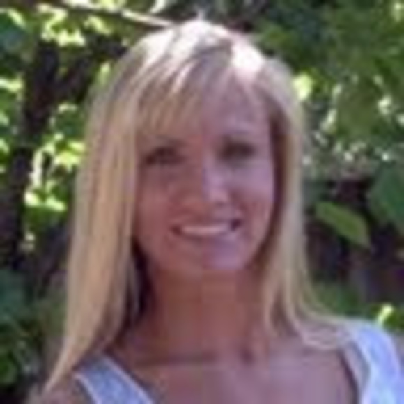 Meet your Posher, Tamara - Picture 1 of 1